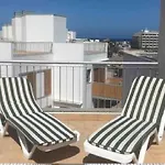 Stunning Chic Penthouse Retreat In Front Of The